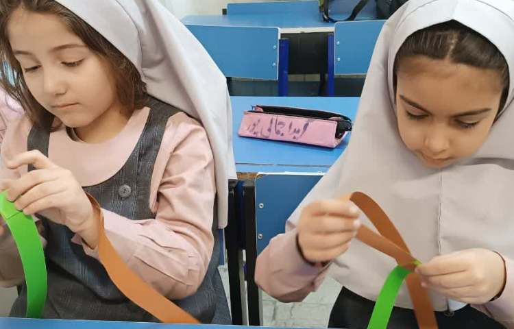 فعالیت و کاردستی 4