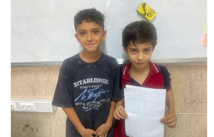 فعالیت پیدا کردن مثال برای حروف زبان انگلیسی