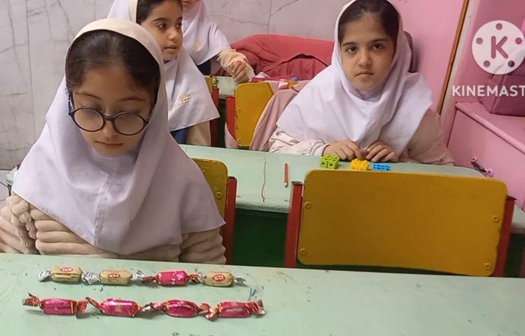 فعالیت کلاسی دانش آموزان عزیز پایه سوم دبستان پرتوعلوی