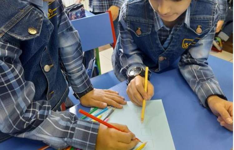 فعالیت کلاسی درس علوم به زبان انگلیسی پایه دوم دبستان 3