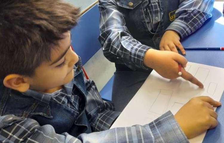 فعالیت کلاسی درس علوم به زبان انگلیسی پایه دوم دبستان 4