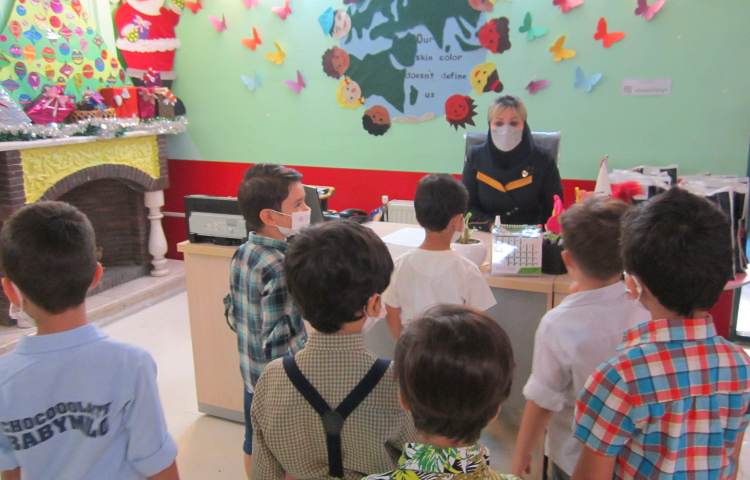 « فعالیت کلاسی » رنگین کمان 2 4