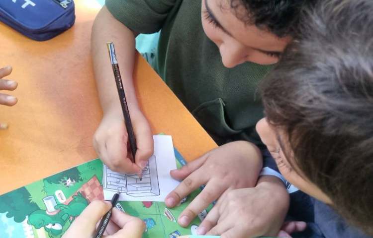 فعالیت گروهی، جمله سازی با استفاده از ساختار صفحه 71 کتاب