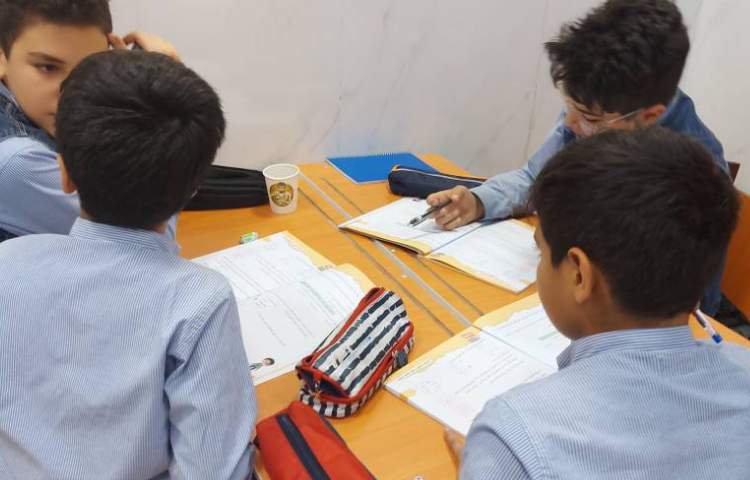 فعالیت گروهی هوس سیستمی( چهارخانه) 4