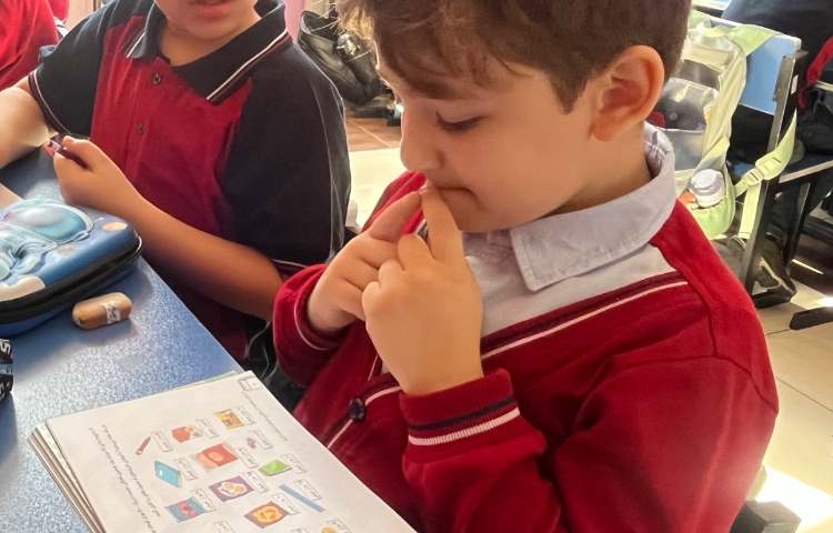 فعالیت گروهی و معرفی انواع ارز 7