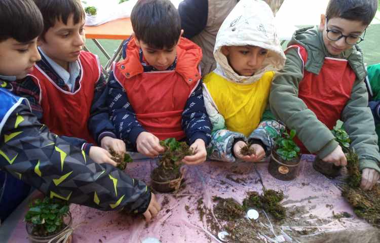 فعالیت گروه های چهارخانه به مناسبت روز درختکاری 1