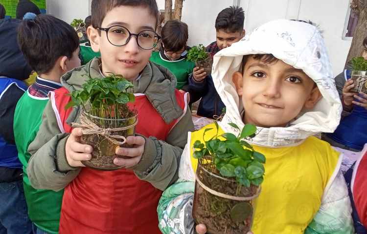 فعالیت گروه های چهارخانه به مناسبت روز درختکاری 10