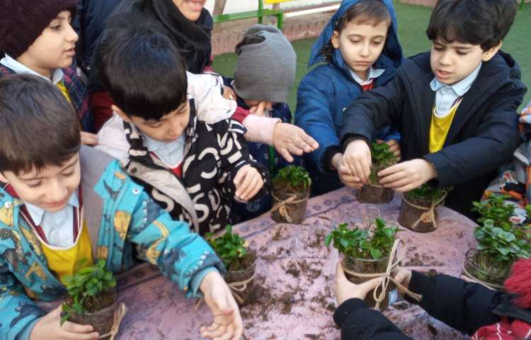 فعالیت گروه های چهارخانه به مناسبت روز درختکاری 19