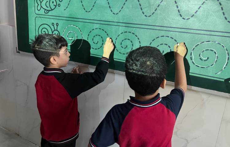 فعالیت Pencil Control 1