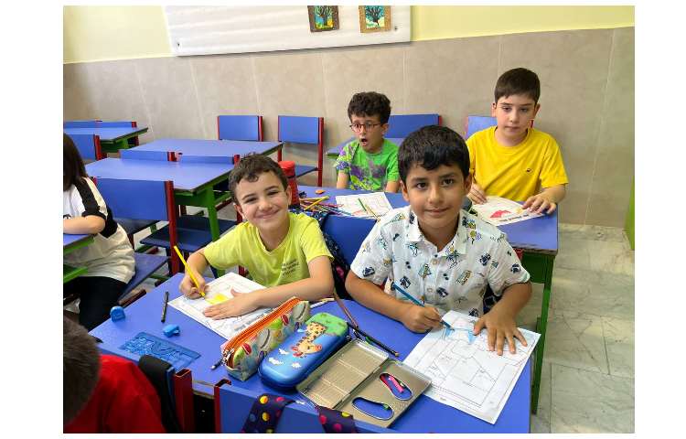 فعالیت introducing and talk about favourites 3