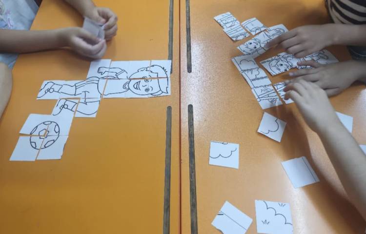 فعالیت - freer - present continues 4