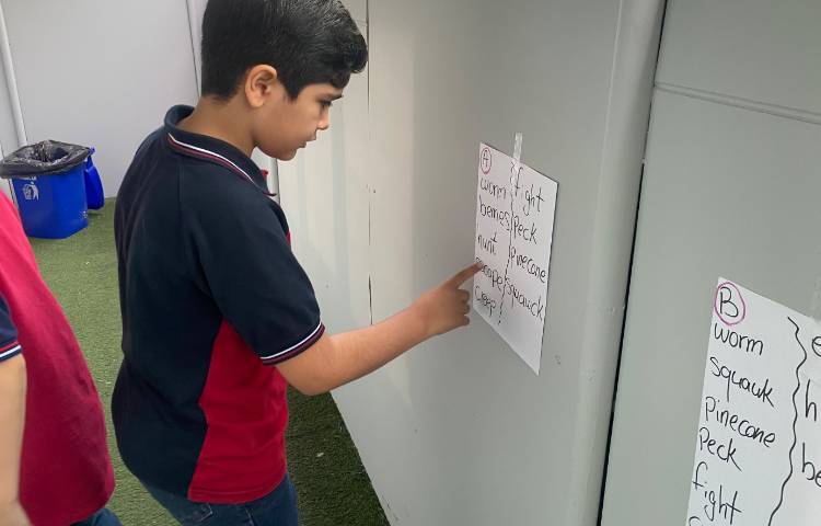 فعالیت Running Dictation 5