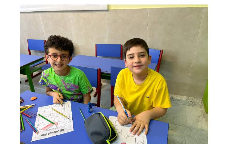 فعالیت introducing and talk about favourites 6