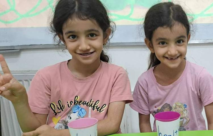 فعالیت matching and reading