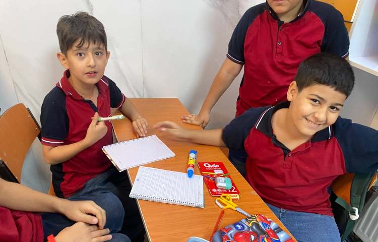فعالیت Running Dictation