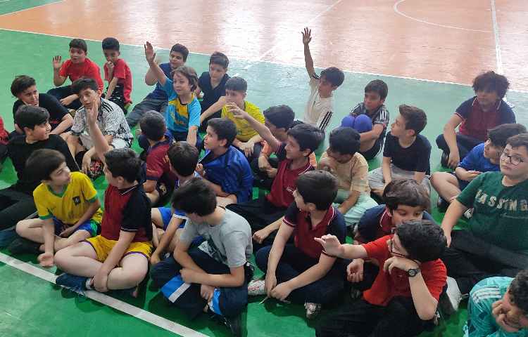 فوتبال و گرم کردن 2