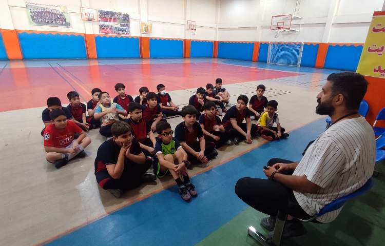 فوتبال و گرم کردن 2