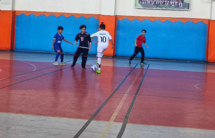 فوتبال و گرم کردن 3