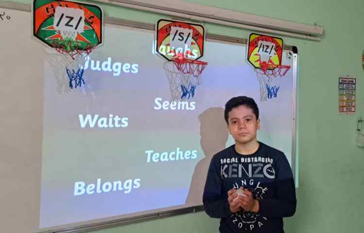 فونیکسBasketball game to practice different sounds 1