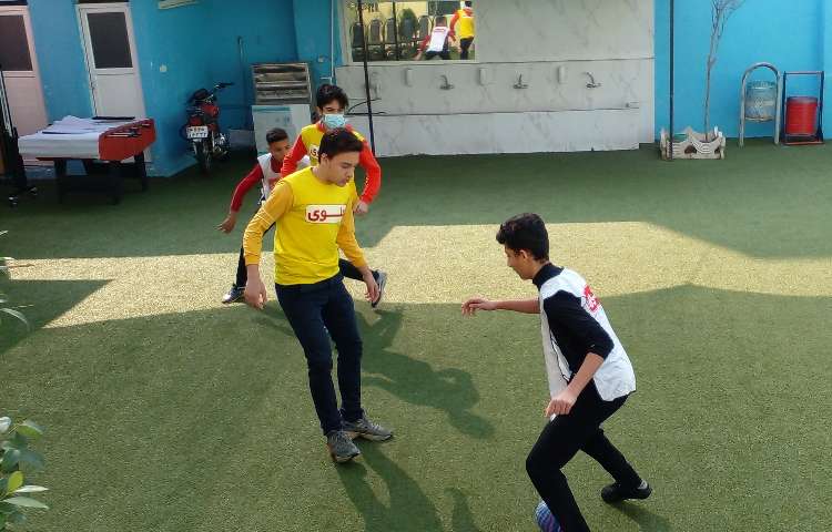 فینال مسابقه فوتبال درون مدرسه ای 3