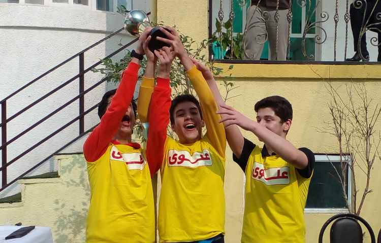 فینال مسابقه فوتبال درون مدرسه ای