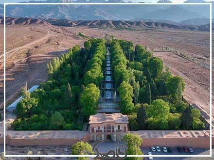 معماری و پلان باغ شازده ماهان