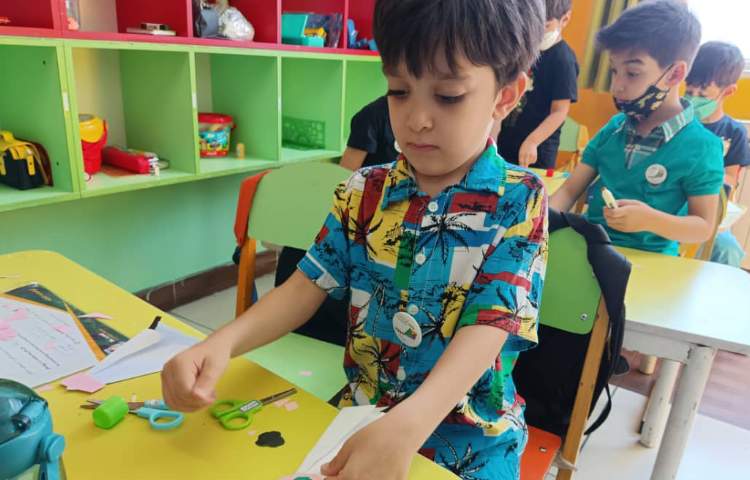 :قصه گویی و نمایشنامه(کاردستی پزشک)، کلاس بادبادک 3