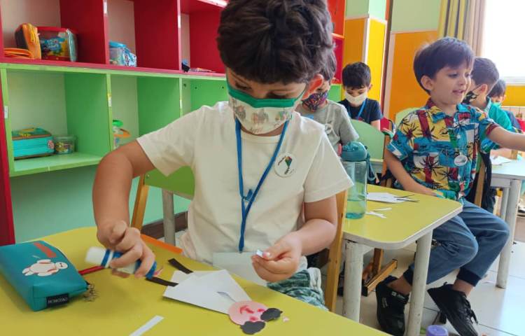 :قصه گویی و نمایشنامه(کاردستی پزشک)، کلاس بادبادک 4