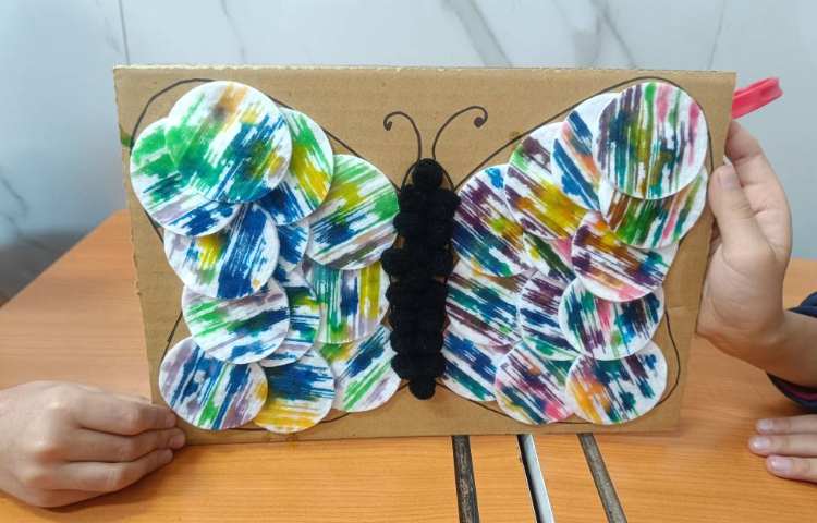 قطره های رنگی