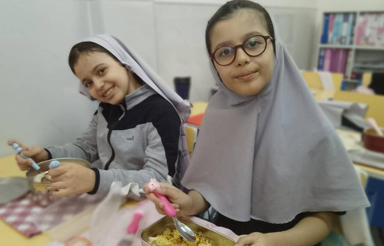 لحظات شیرین با طعم ناهار