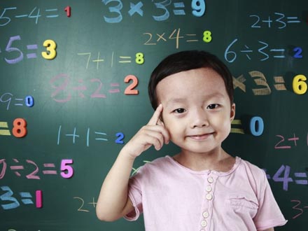 پیشرفت در ریاضیات و زبان و ادبیات