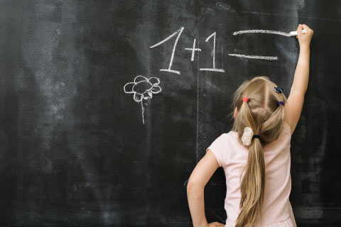 یک کلاس درس مناسب باید چه ویژگی‌هایی داشته باشد؟