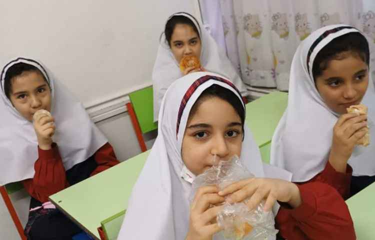 لقمه صبحانه مادرانه