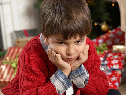 چگونه می‌توان در عین محبت کردن، مانع از لوس شدن کودکان شد؟