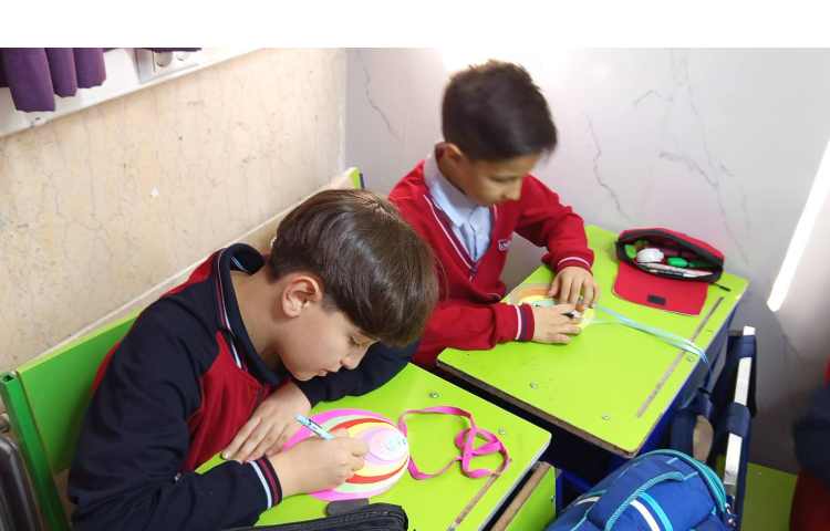 لوکیشن من به آدم فضایی ها 3