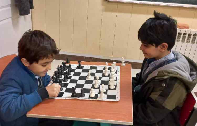 مات در دو حرکت 3