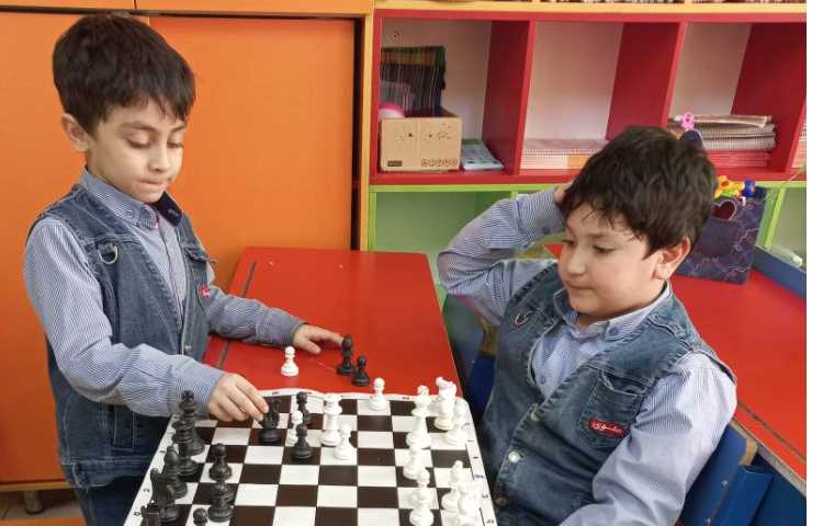 مات در دو حرکت 5