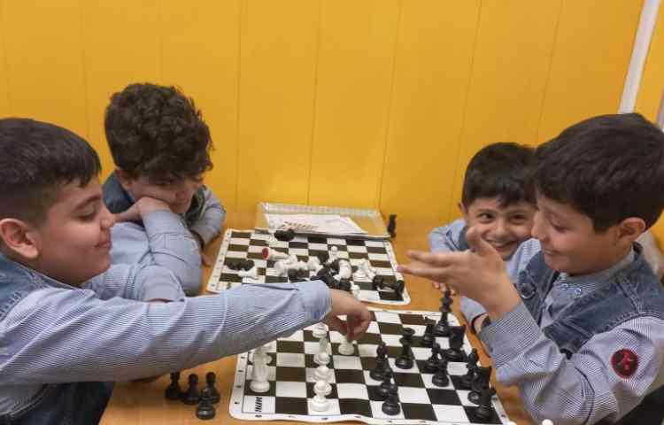 مات پلکانی 4