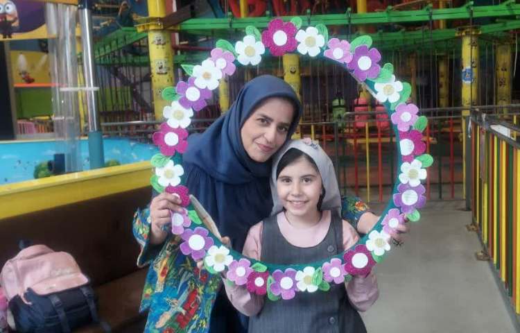 مادران و دختران 18