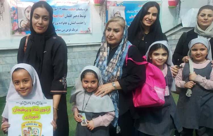 مادران و دختران 2