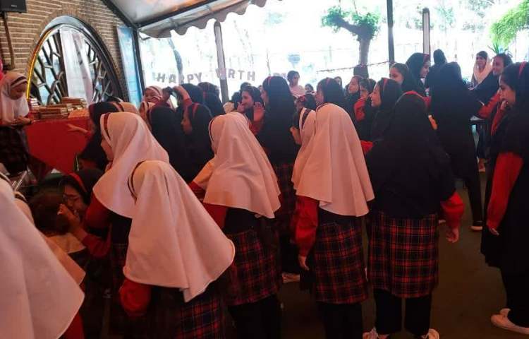 مادران و دختران 7