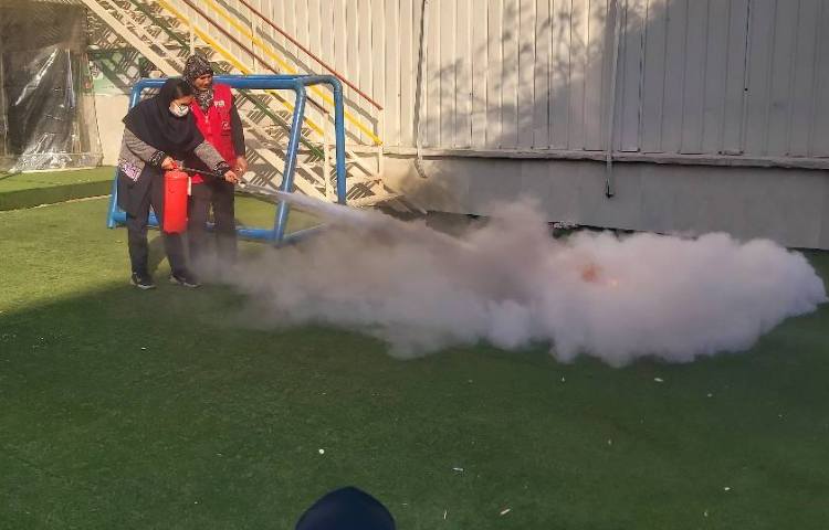 مانور آتش نشانی 4