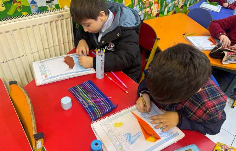 ماهرشو:اوریگامی نهنگ(جهت تثبیت یادگیری نشانه‌ی «ن») 3