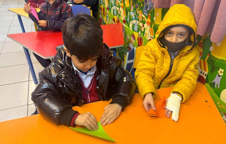 ماهرشو:اوریگامی نهنگ(جهت تثبیت یادگیری نشانه‌ی «ن») 4