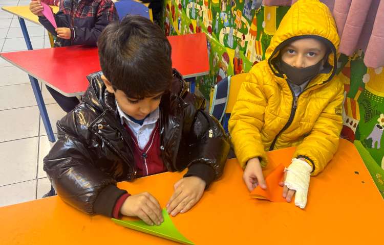 ماهرشو:اوریگامی نهنگ(جهت تثبیت یادگیری نشانه‌ی «ن») 5