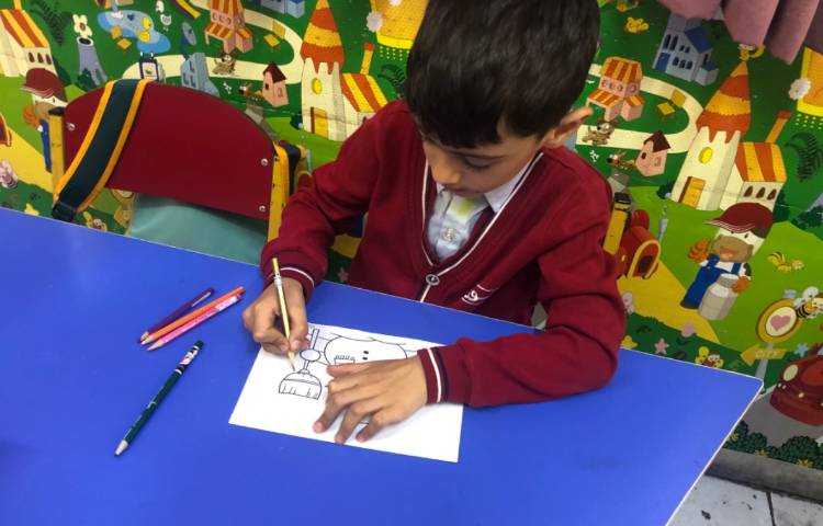 ماهرشو :برای تثبیت یادگیری نشانه (ف) آدم برفی و برف درست کردیم . 5