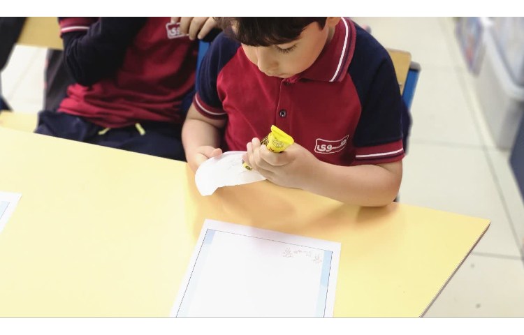 ماهرشو نقاشی با چنگال