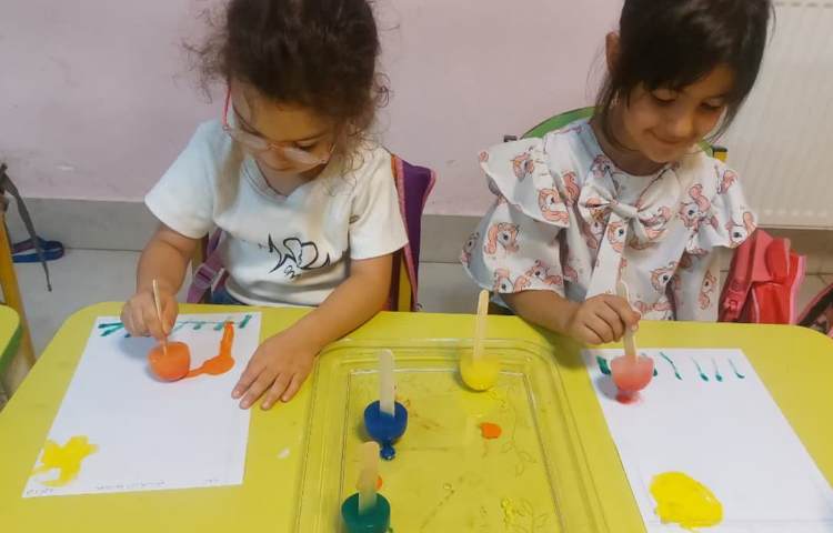 ماهرشو: نقاشی با یخ های رنگی 3