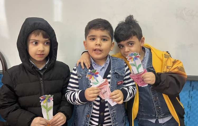 ماهرشو( کاردستی مراحل رشد گیاه) 4