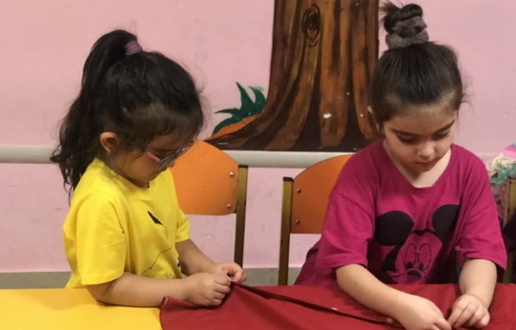 ماهر شو ( باز و بسته کردن دکمه ) 1